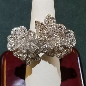 Ladies Custom Fashion Ring